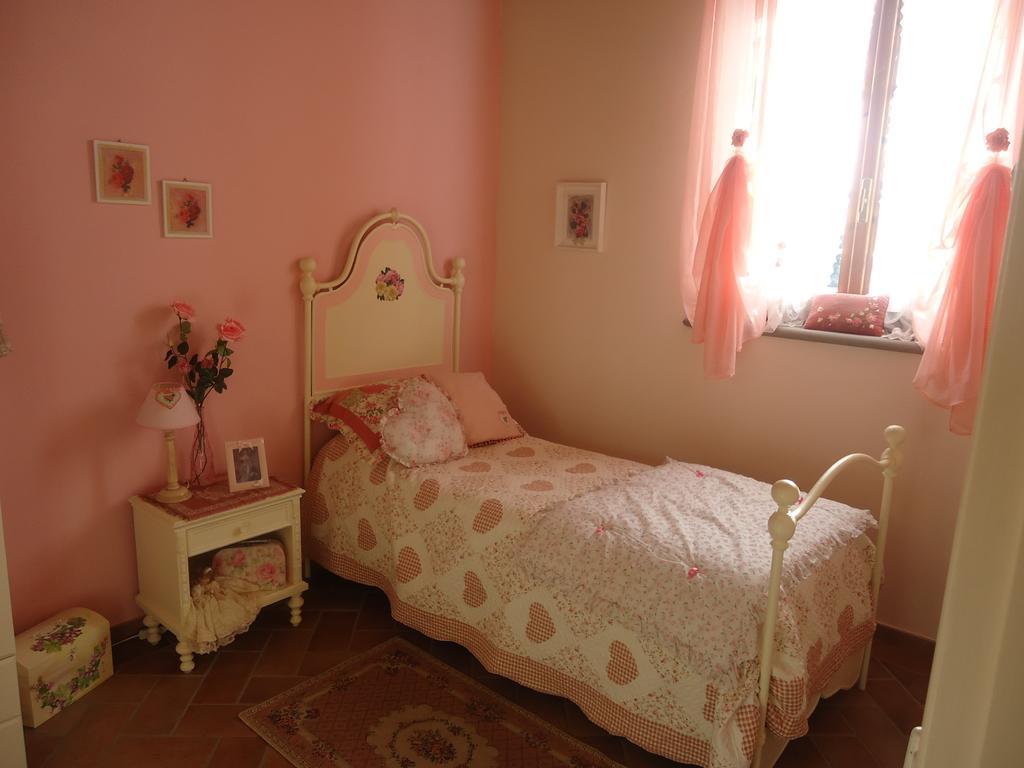 Suite "La Badia" Скандиччи Номер фото